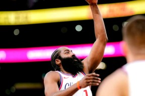 哈登连续十五场比赛得分超过高光表现，TES挑战极限！的简单介绍开云品牌站点