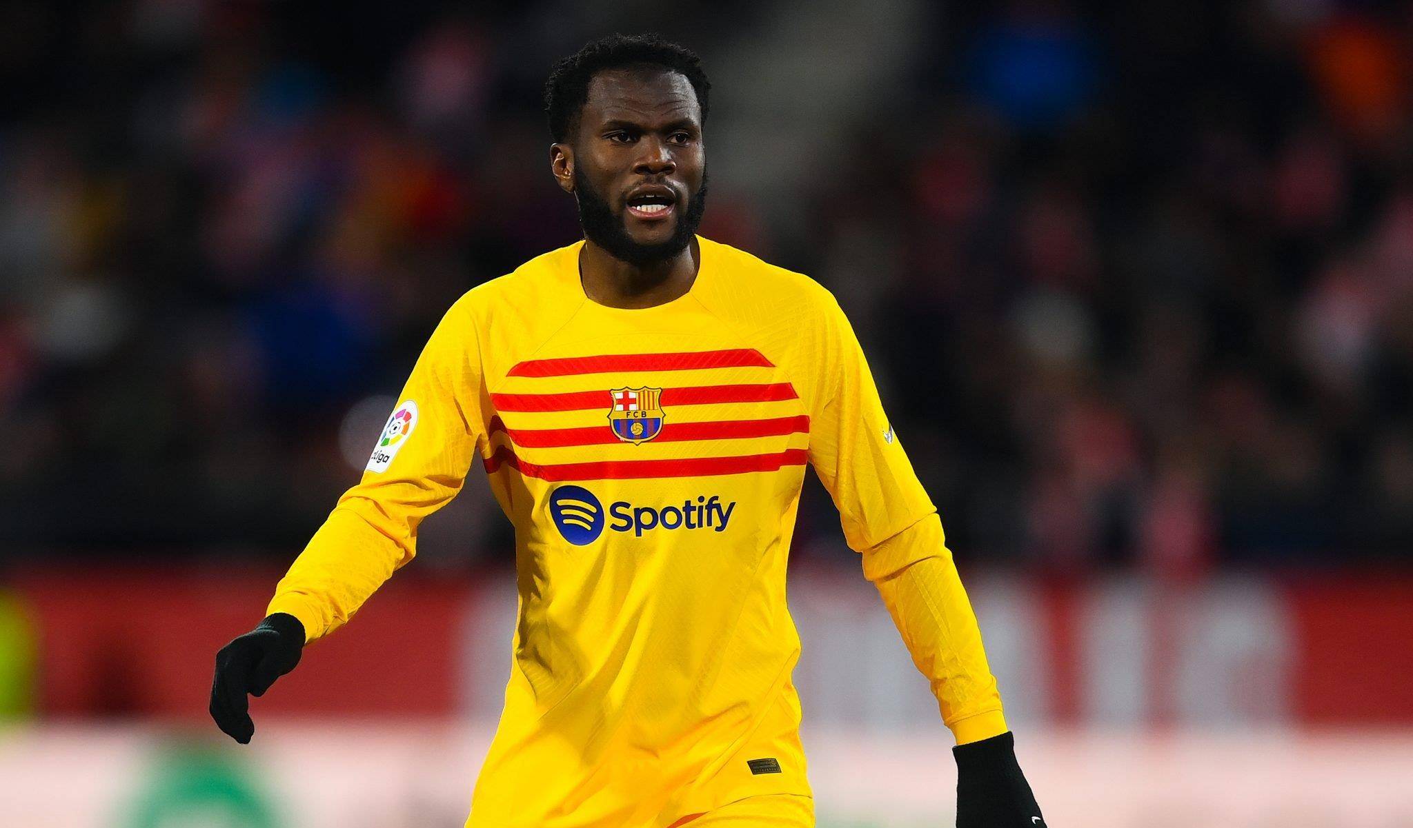 意甲今夜走向成谜，巴塞罗那回应争议，目标明确，控场能力受关注的简单介绍